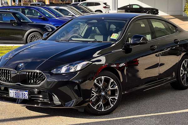 2025 BMW 2 Series 220 M Sport F74