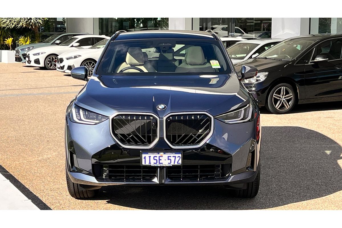 2025 BMW X3 30e xDrive G45