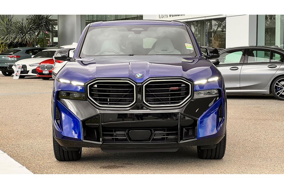2025 BMW XM Label G09