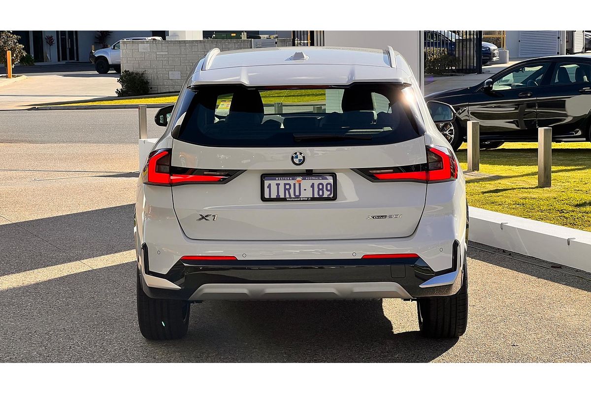2025 BMW X1 sDrive18i U11