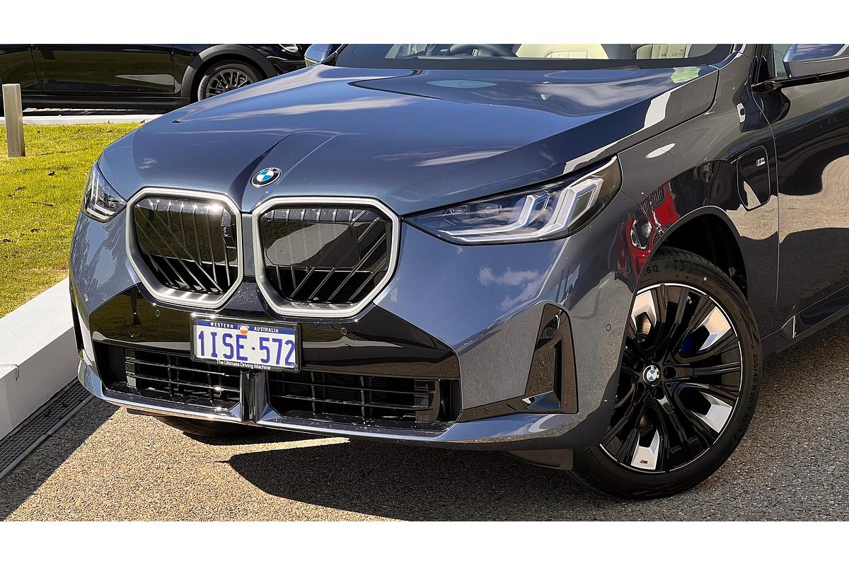 2025 BMW X3 30e xDrive G45