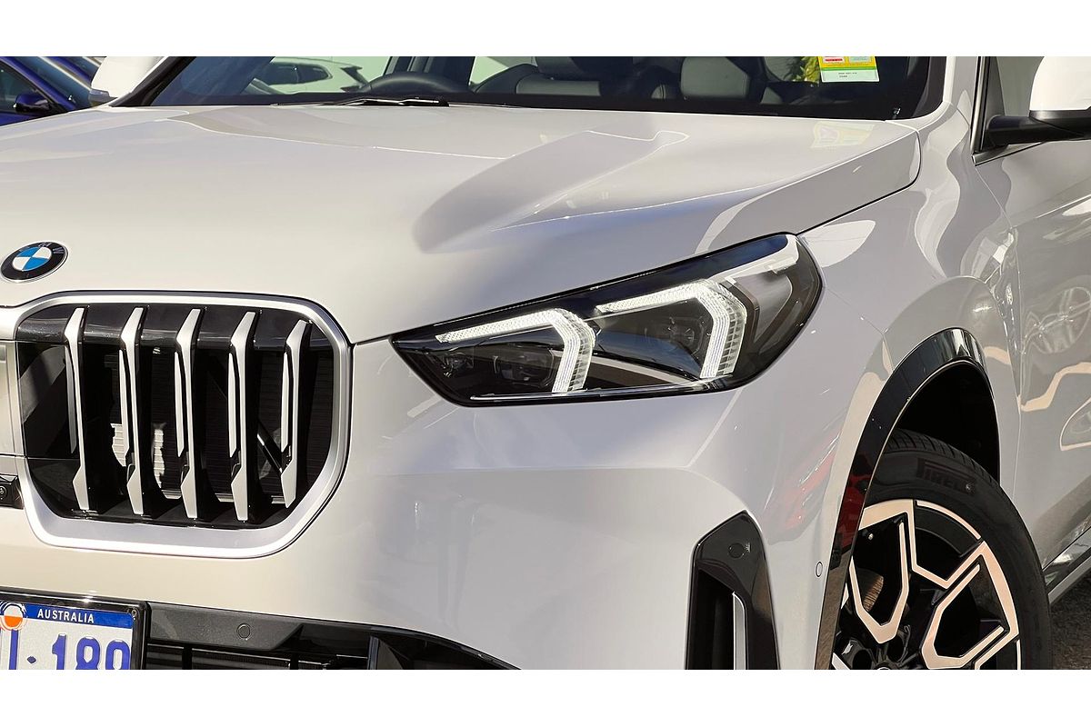 2025 BMW X1 sDrive18i U11