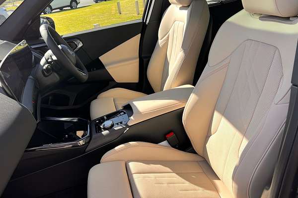 2025 BMW X3 30e xDrive G45