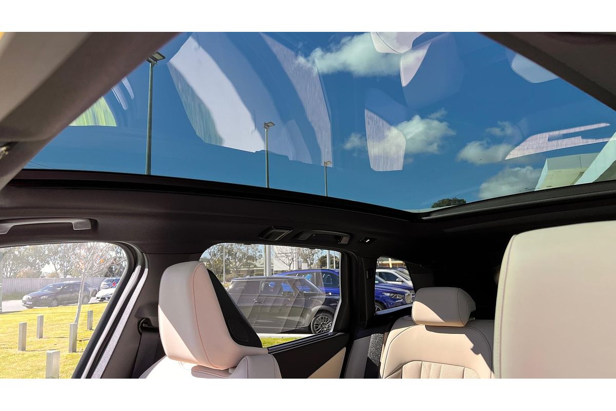 2025 BMW X3 30e xDrive G45