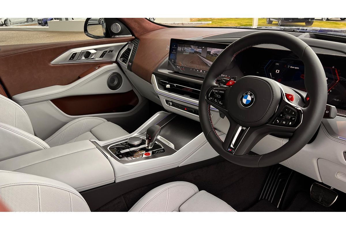 2025 BMW XM Label G09