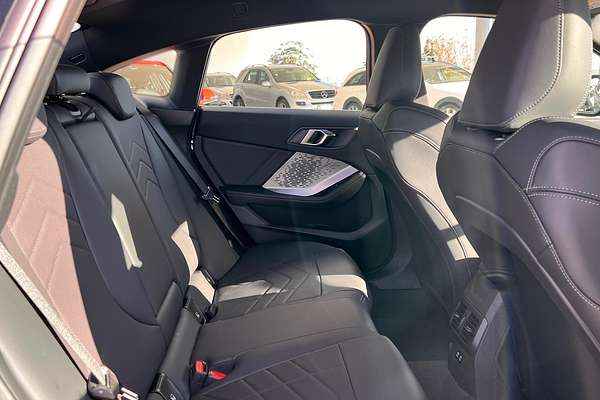 2025 BMW 2 Series 220 M Sport F74