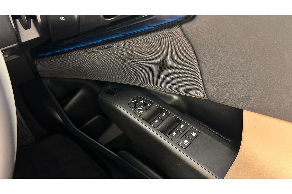 2025 BMW X3 30e xDrive G45