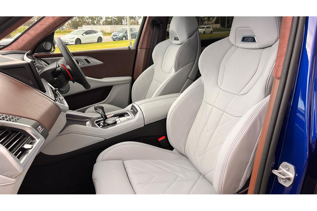 2025 BMW XM Label G09