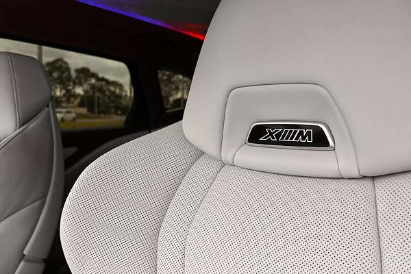 2025 BMW XM Label G09