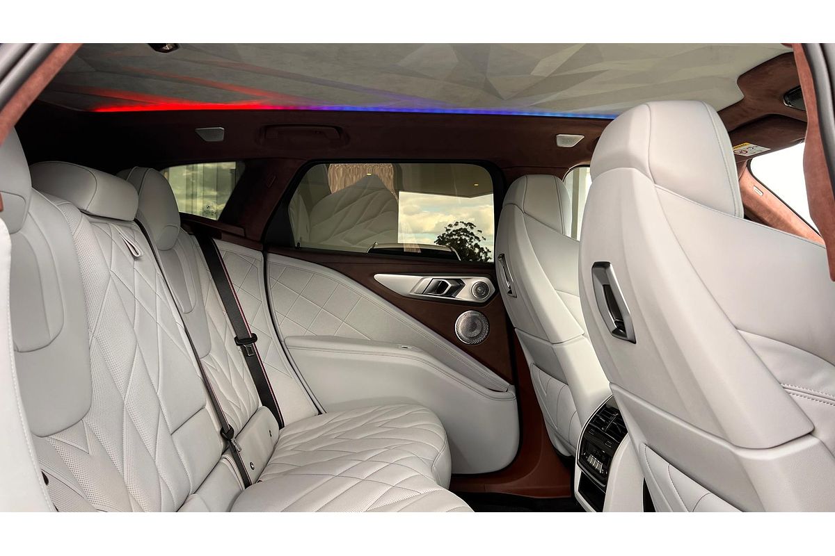 2025 BMW XM Label G09