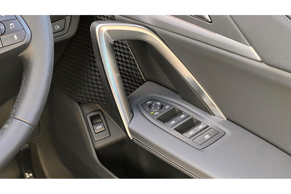 2025 BMW X1 sDrive18i U11
