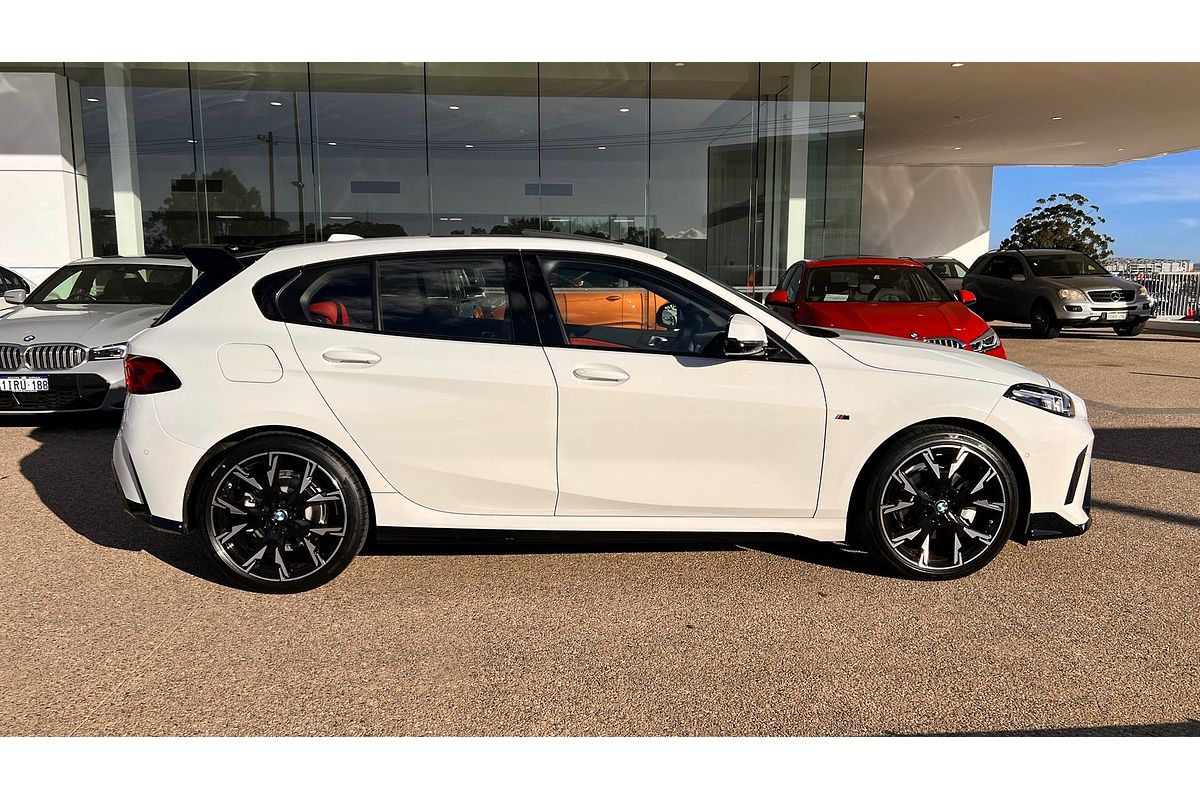 2025 BMW 1 Series 118 M Sport F70
