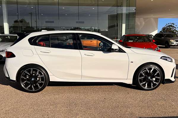 2025 BMW 1 Series 118 M Sport F70