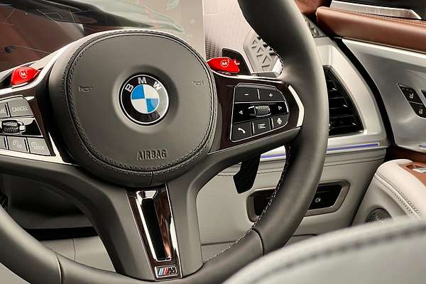 2025 BMW XM Label G09