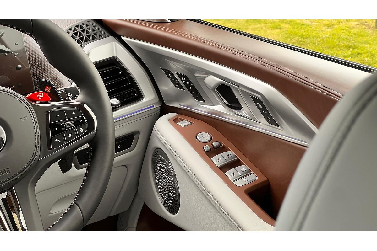 2025 BMW XM Label G09