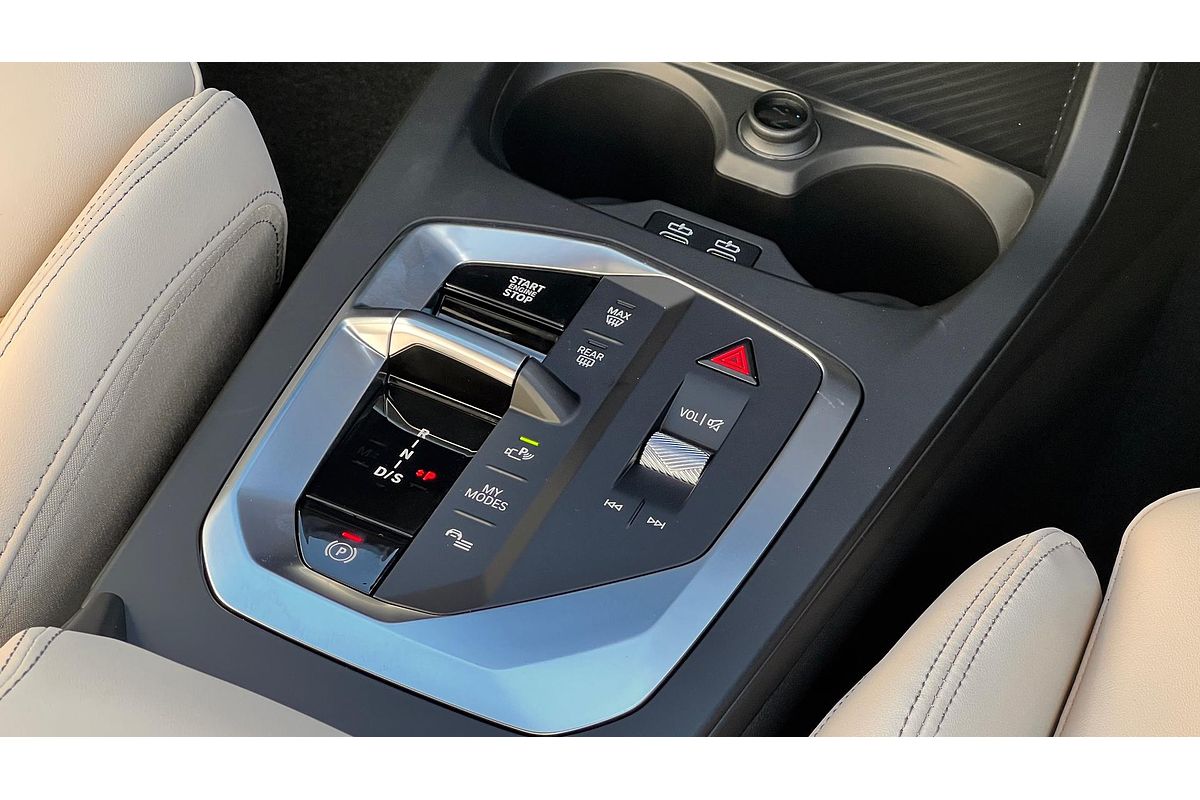 2025 BMW 1 Series 118 M Sport F70