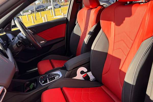 2025 BMW 1 Series 118 M Sport F70