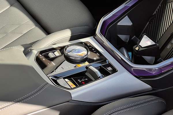 2025 BMW X3 20 xDrive G45