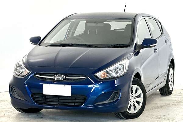 2015 Hyundai Accent Active RB2
