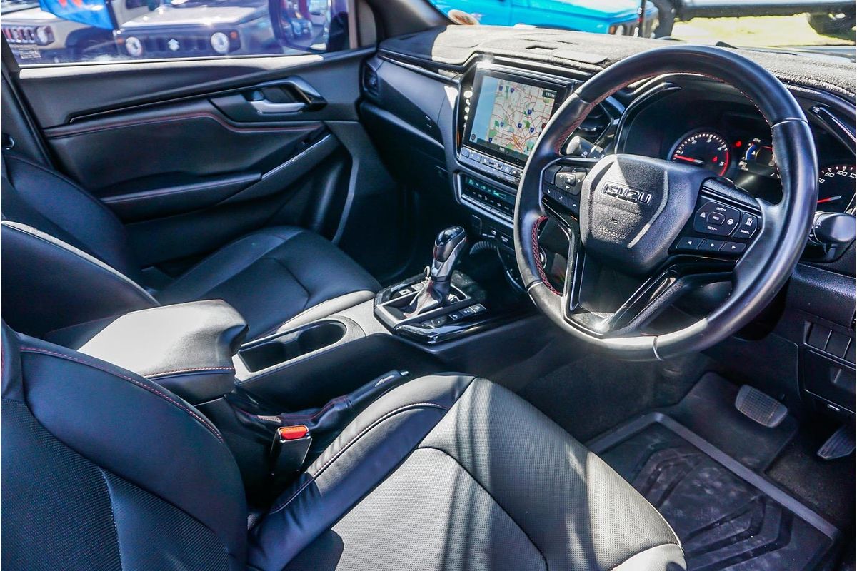 2022 Isuzu D-MAX X-TERRAIN 4X4