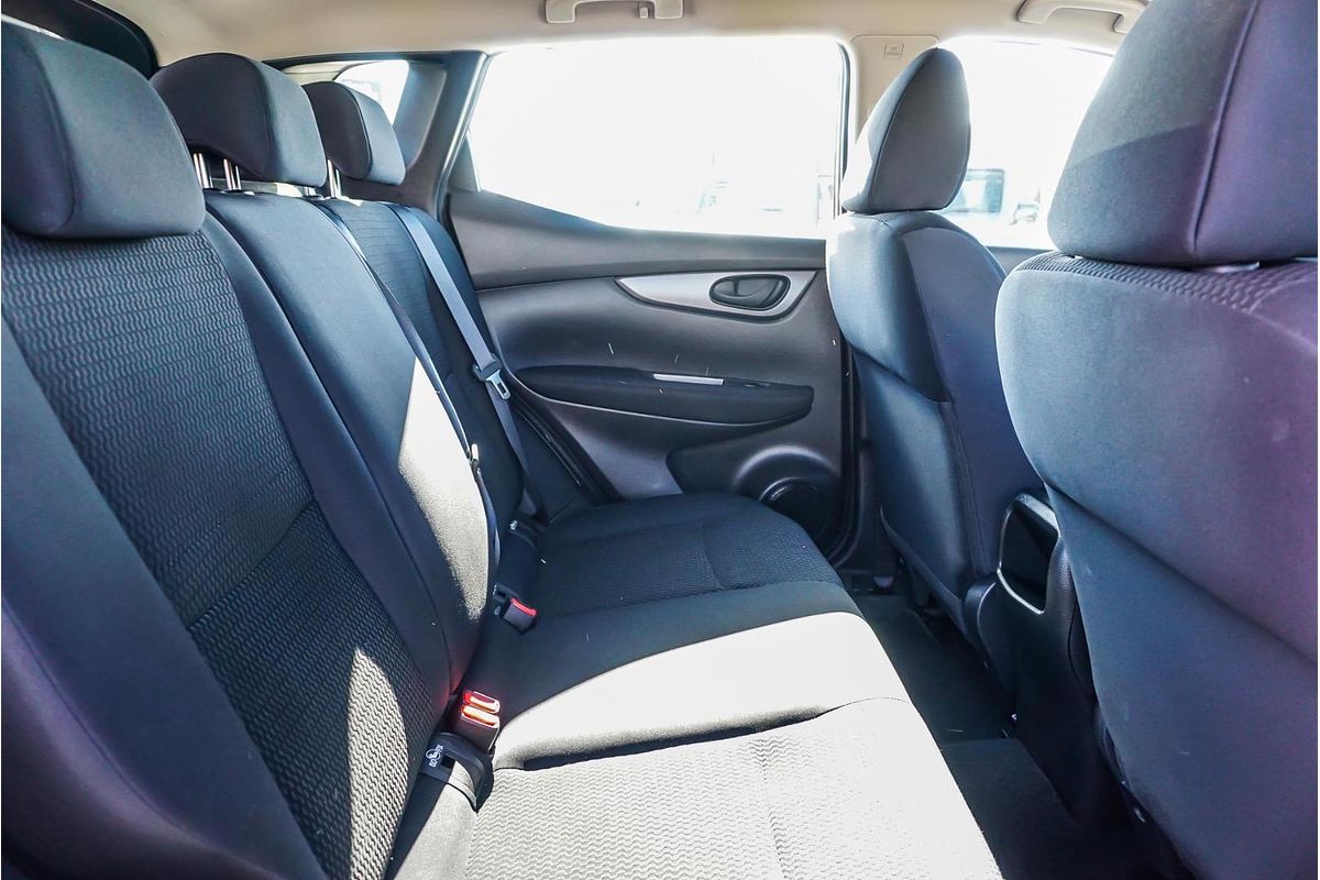 2015 Nissan QASHQAI ST J11