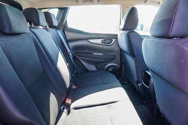 2015 Nissan QASHQAI ST J11