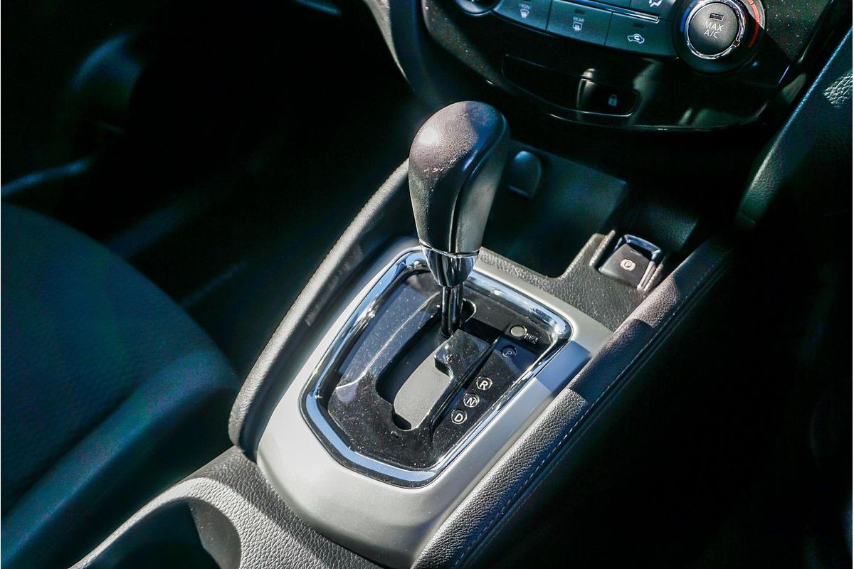 2015 Nissan QASHQAI ST J11