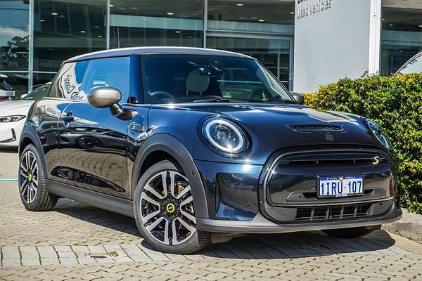 2022 MINI Hatch Cooper SE Classic F56 LCI-2