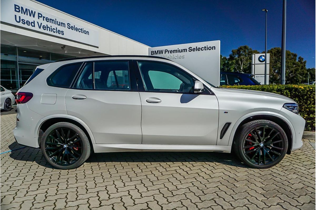 2023 BMW X5 xDrive30d M Sport G05