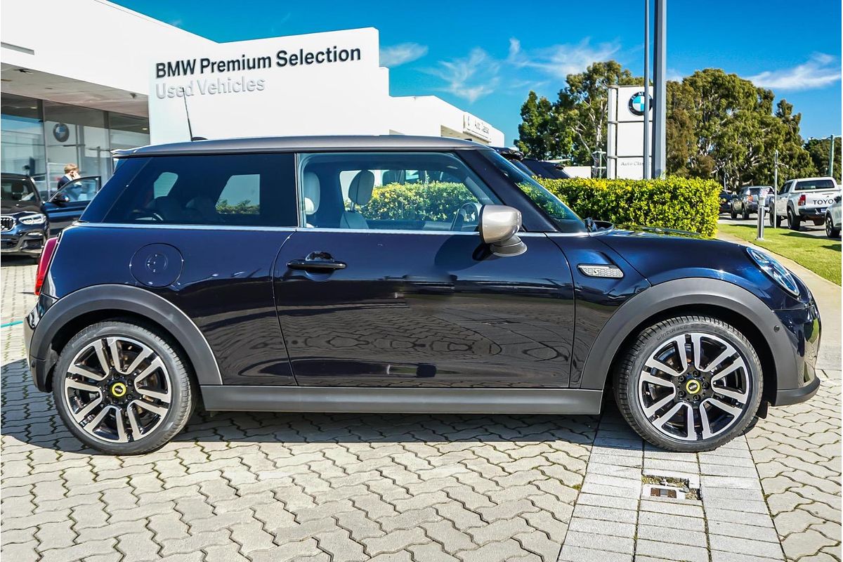 2022 MINI Hatch Cooper SE Classic F56 LCI-2