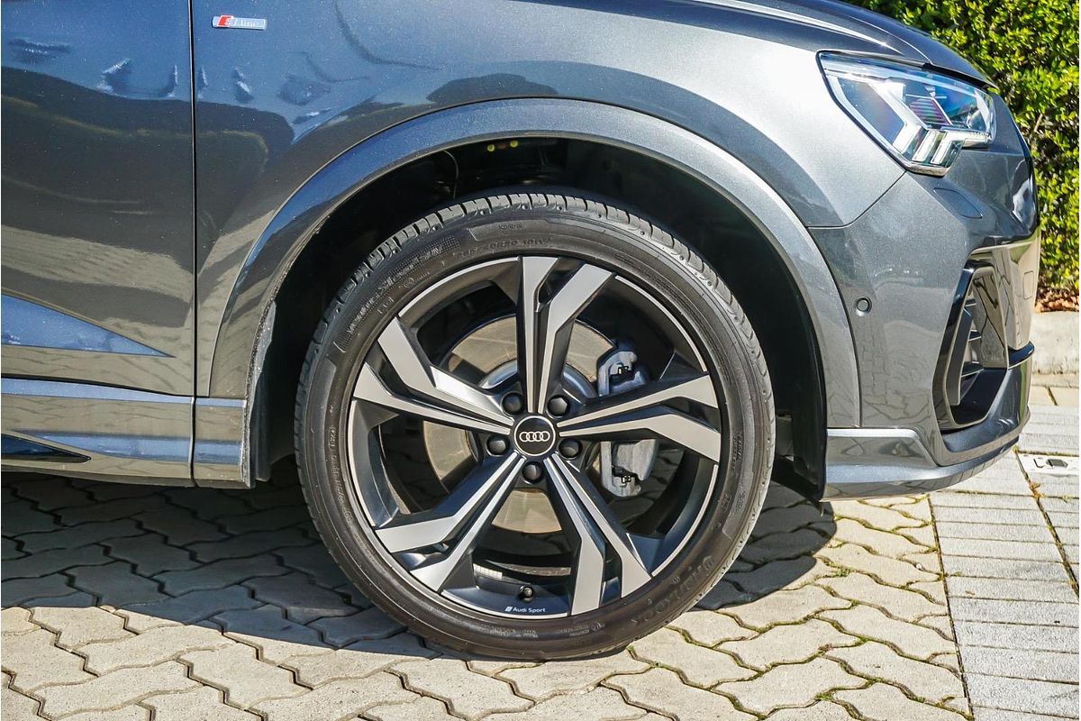 2022 Audi Q3 40 TFSI S line F3