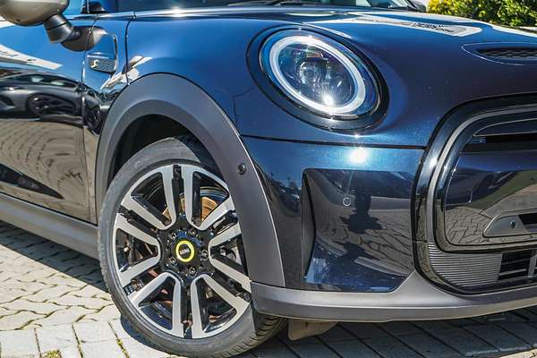 2022 MINI Hatch Cooper SE Classic F56 LCI-2