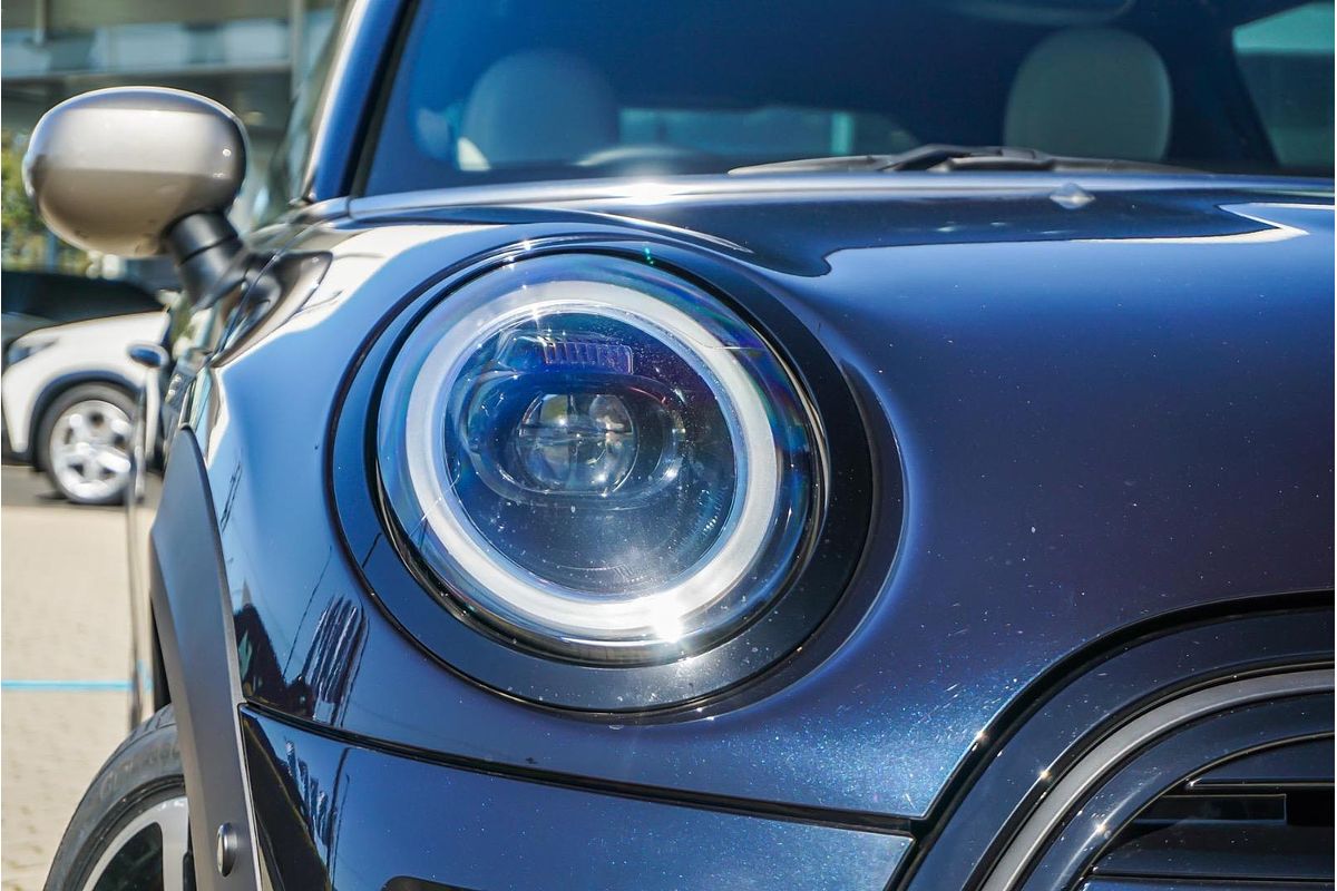2022 MINI Hatch Cooper SE Classic F56 LCI-2