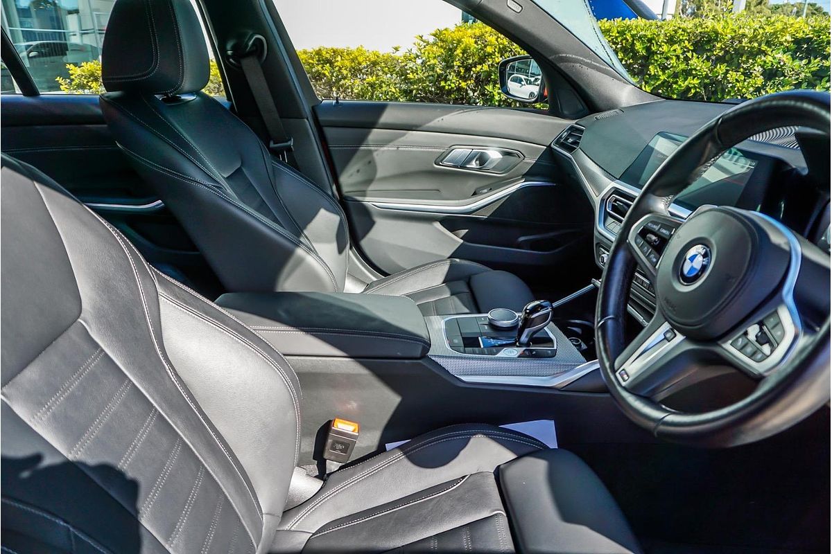 2022 BMW 3 Series 320i M Sport G20