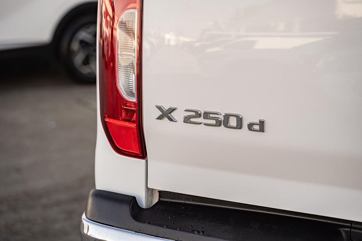 2018 Mercedes-Benz X-Class X250d Power 470 4X4