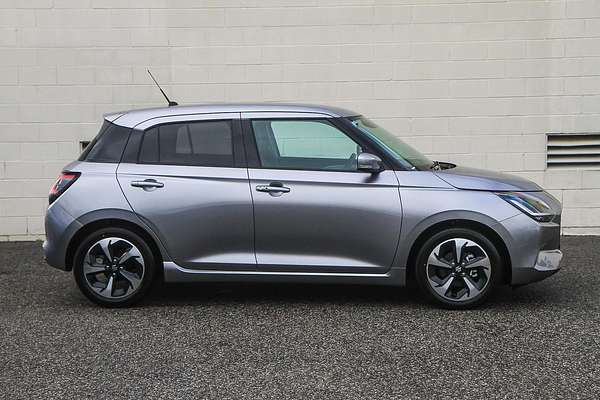 2025 Suzuki Swift Hybrid GLX UZ