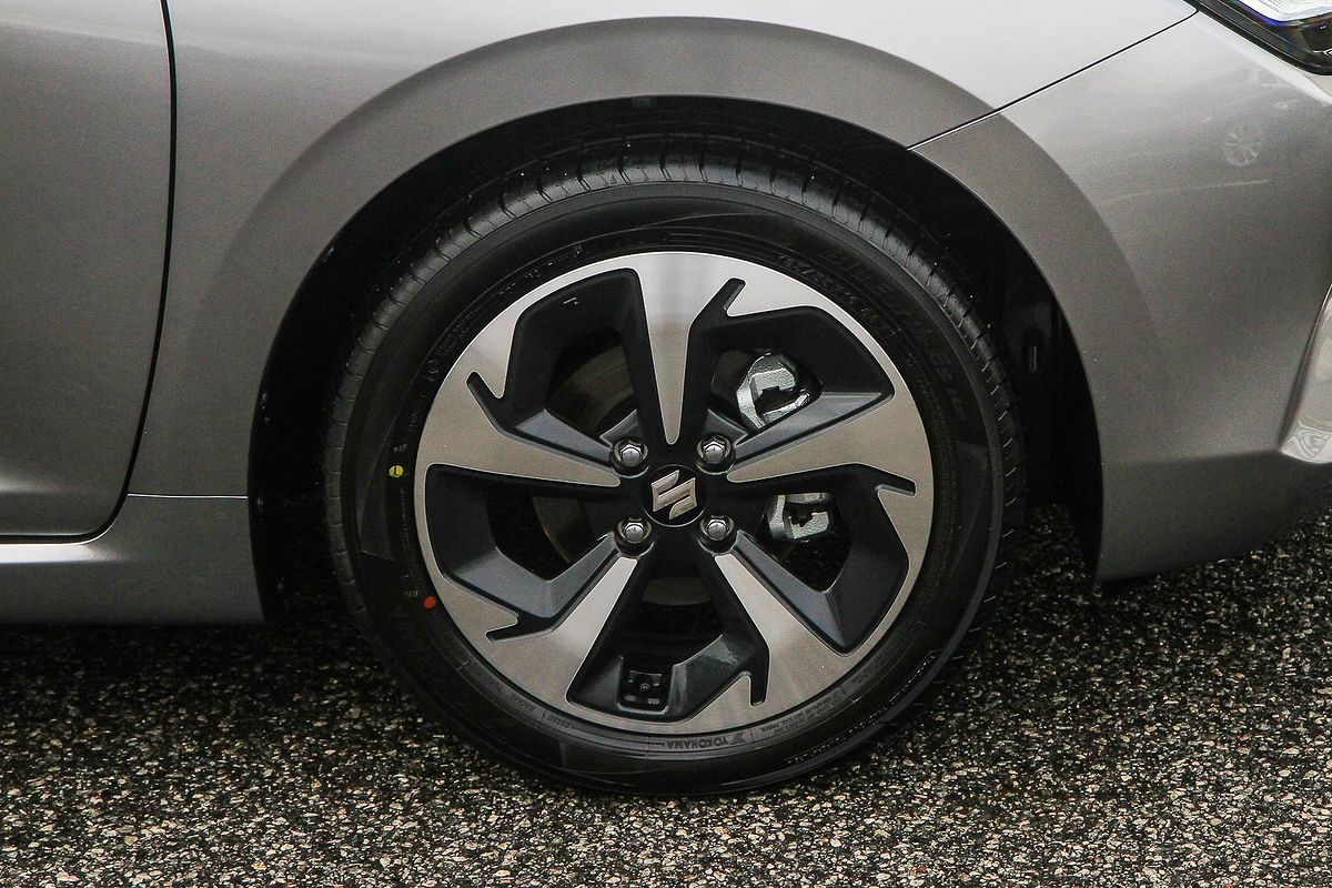 2025 Suzuki Swift Hybrid GLX UZ