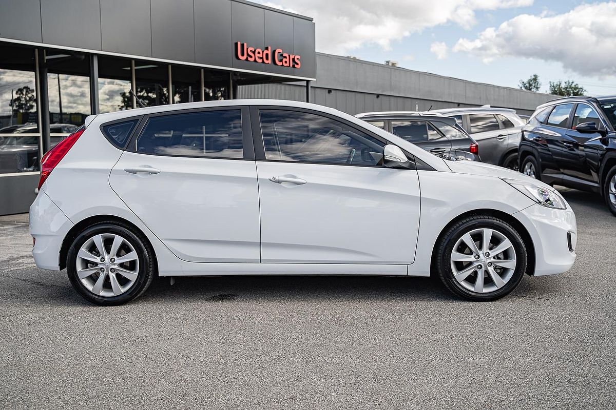 2018 Hyundai Accent Sport RB6