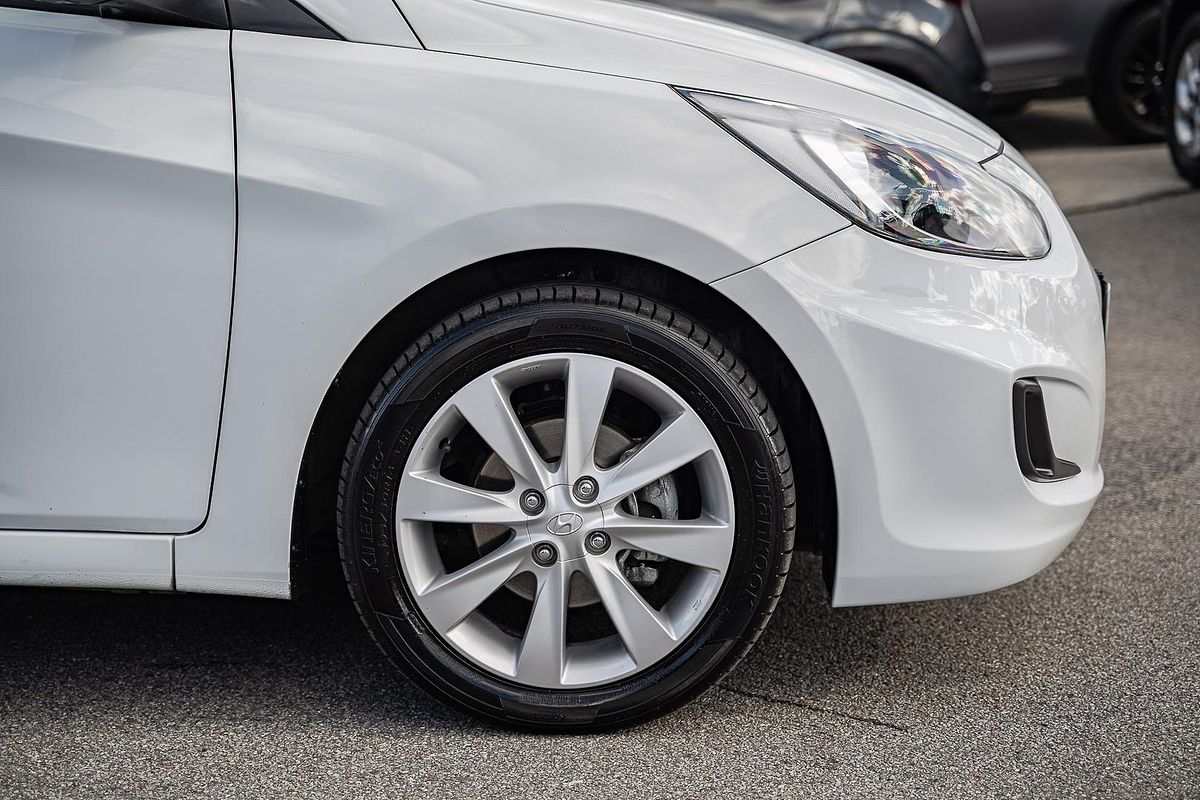 2018 Hyundai Accent Sport RB6