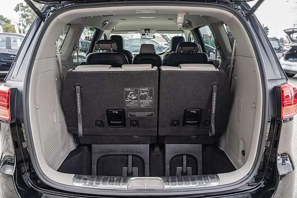 2020 Kia Carnival Platinum YP