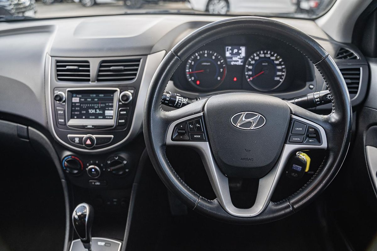 2018 Hyundai Accent Sport RB6