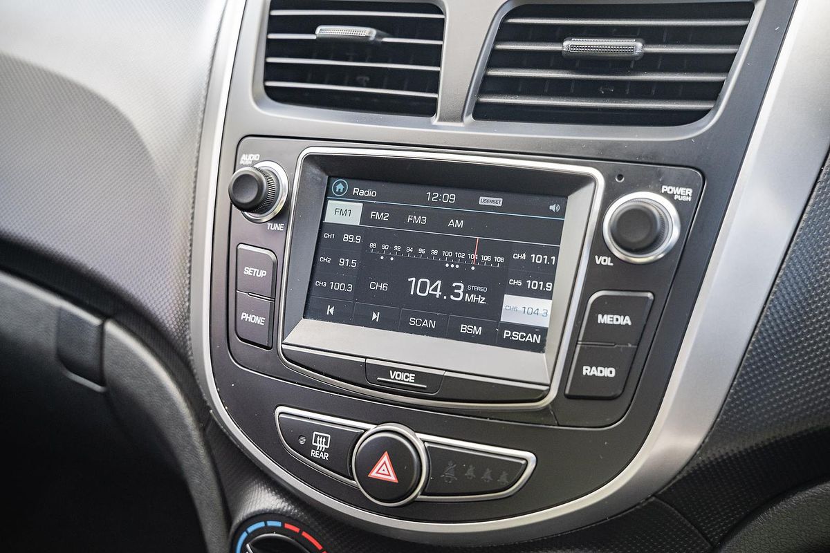2018 Hyundai Accent Sport RB6