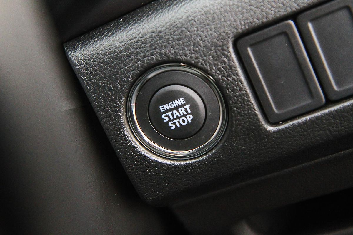 2024 Suzuki Vitara Shadow LY Series II