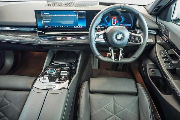 2024 BMW 5 Series 540d xDrive G60
