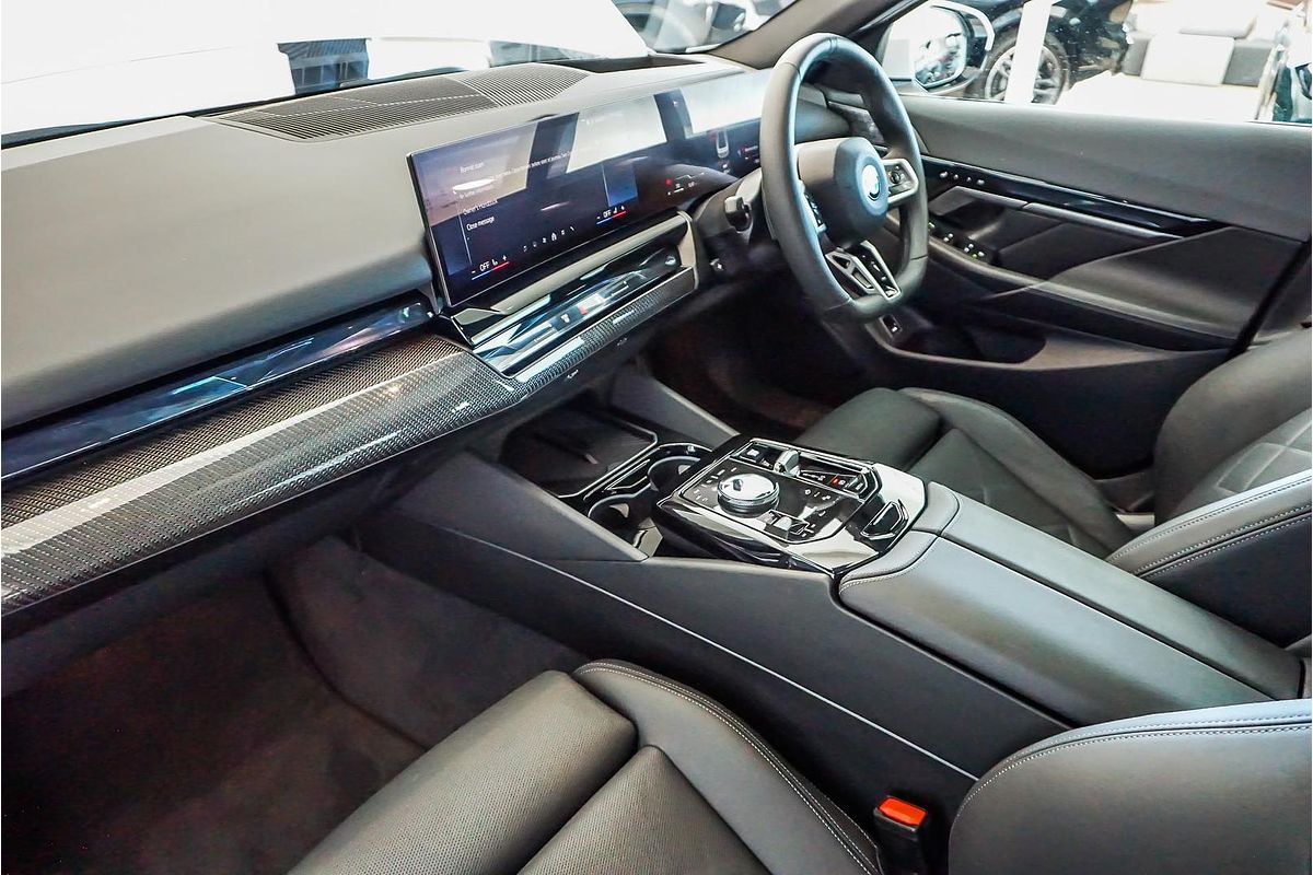 2024 BMW 5 Series 540d xDrive G60