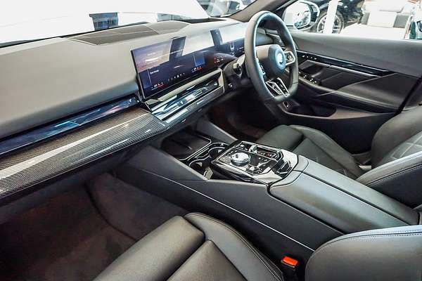 2024 BMW 5 Series 540d xDrive G60