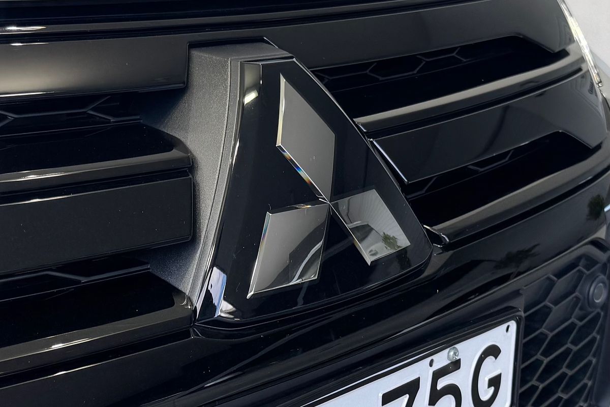 2023 Mitsubishi Pajero Sport GSR QF