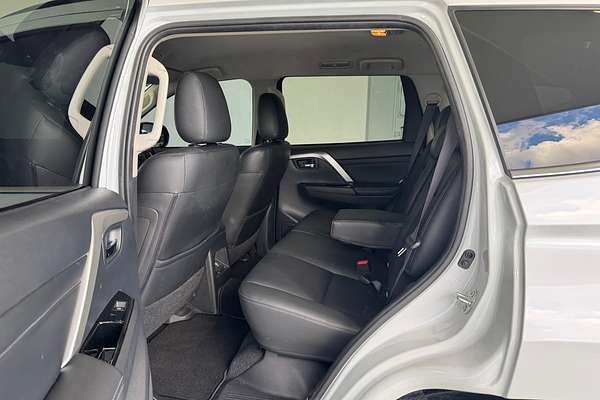 2023 Mitsubishi Pajero Sport GSR QF