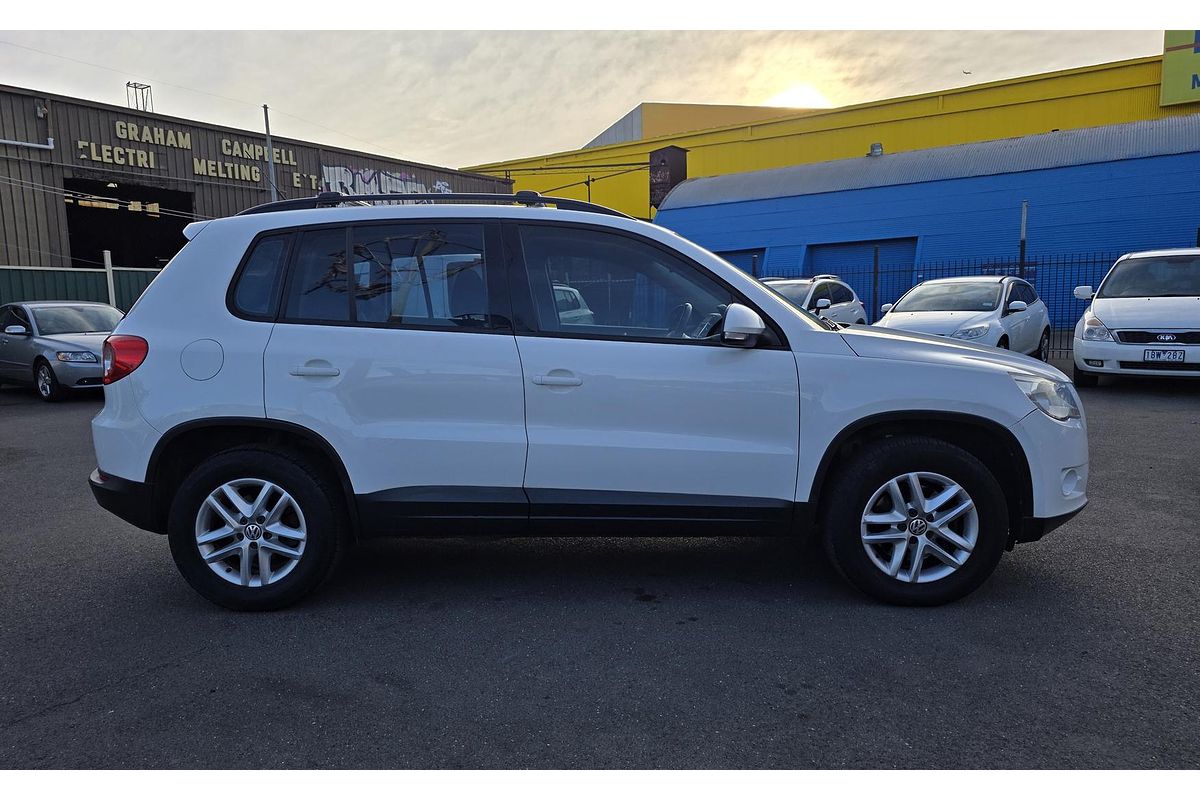 2010 Volkswagen Tiguan 103TDI 5N