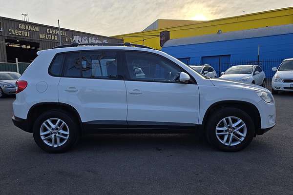 2010 Volkswagen Tiguan 103TDI 5N